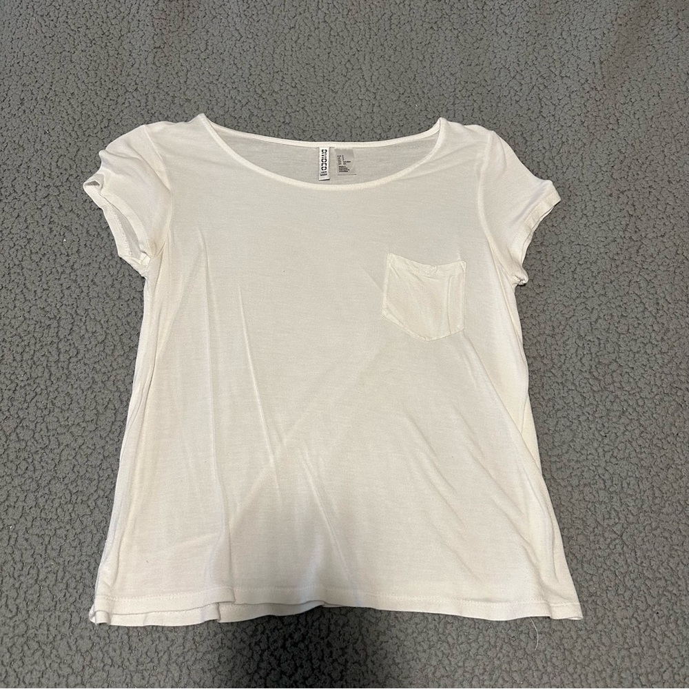 H&M White Tee with Pocket (S)
